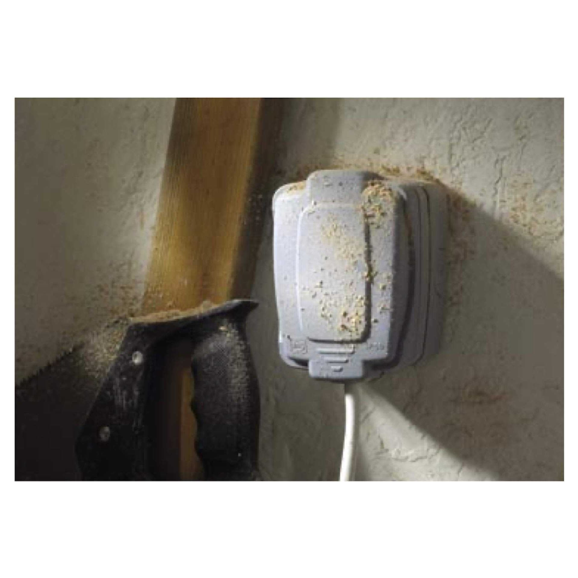Mk 13A Switch Socket Outdoor Waterproof IP66 Grey Masterseal Compact 86486GRY - Deluxe Electricals