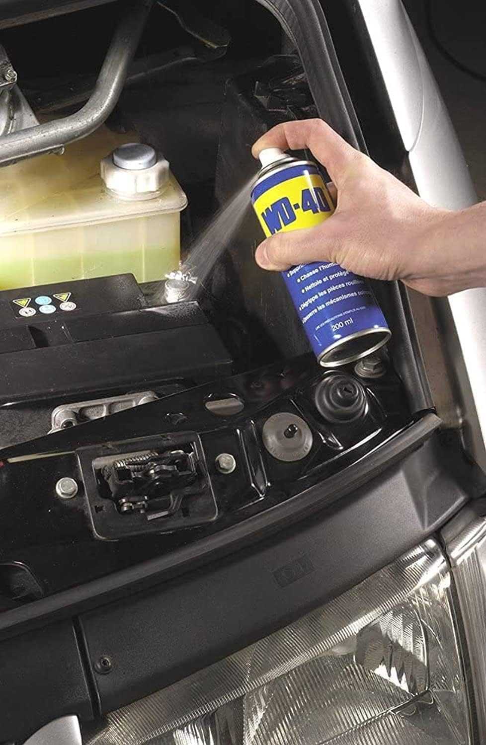 WD-40 Rust Remover, 330ML - Deluxe Electricals