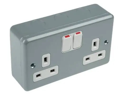 MK Electric Metalclad Plus Grey 2 Gang Plug Socket, 2 Poles, 13A, Type G - British, Indoor Use K2946ALM MK Electric