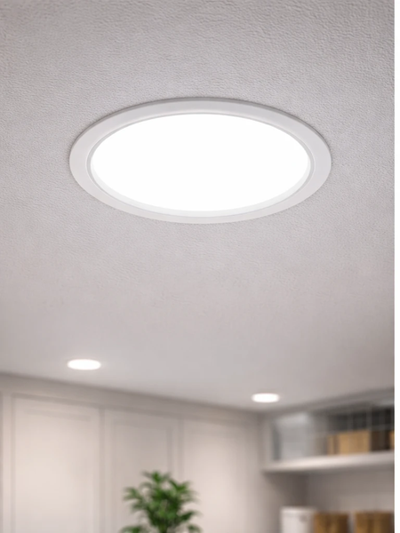 Philips Meson LED ceiling downlight, round white 200mm fixture, 24W, 1820lm, mounted in ceiling. UAE